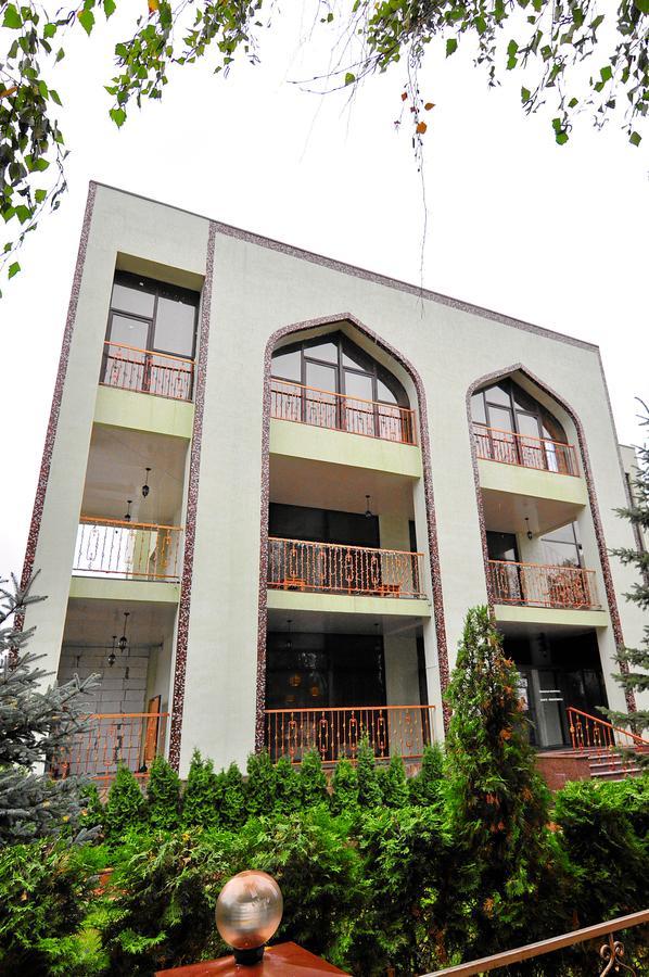 Мини-Отель "Навруз" Jarkov Exterior foto